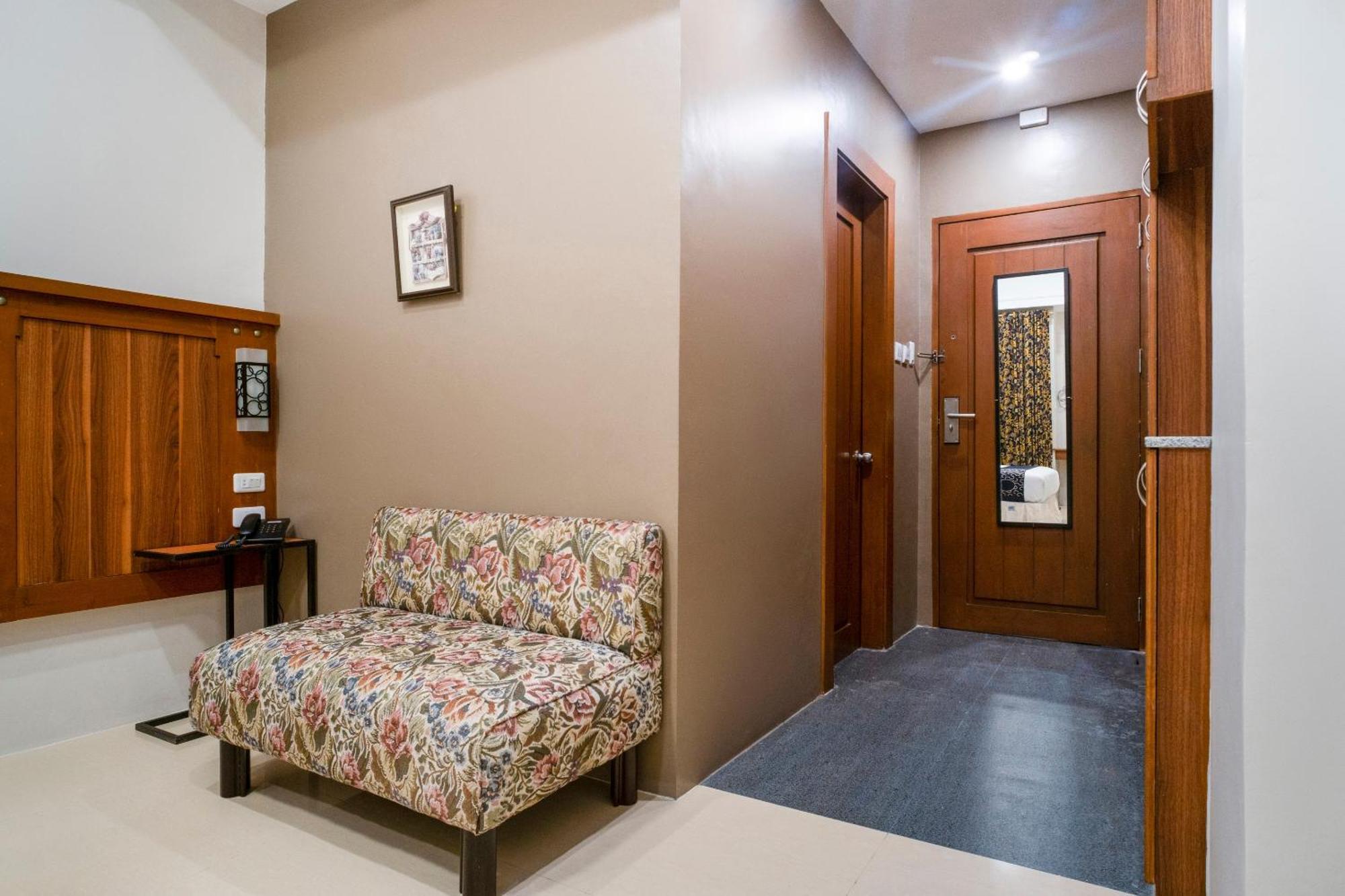 Capital O 460 World Palace Hotel Davao Экстерьер фото