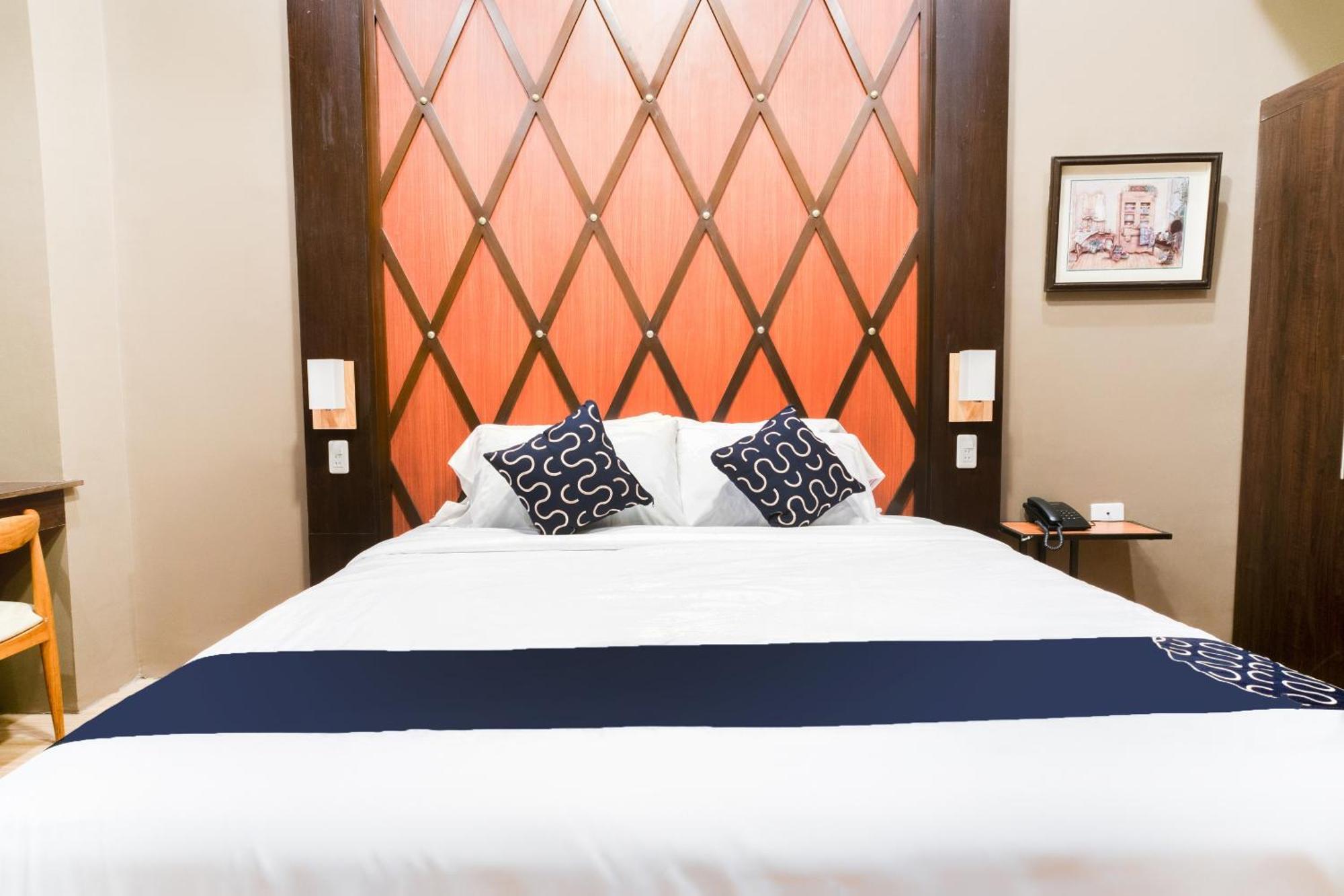 Capital O 460 World Palace Hotel Davao Экстерьер фото