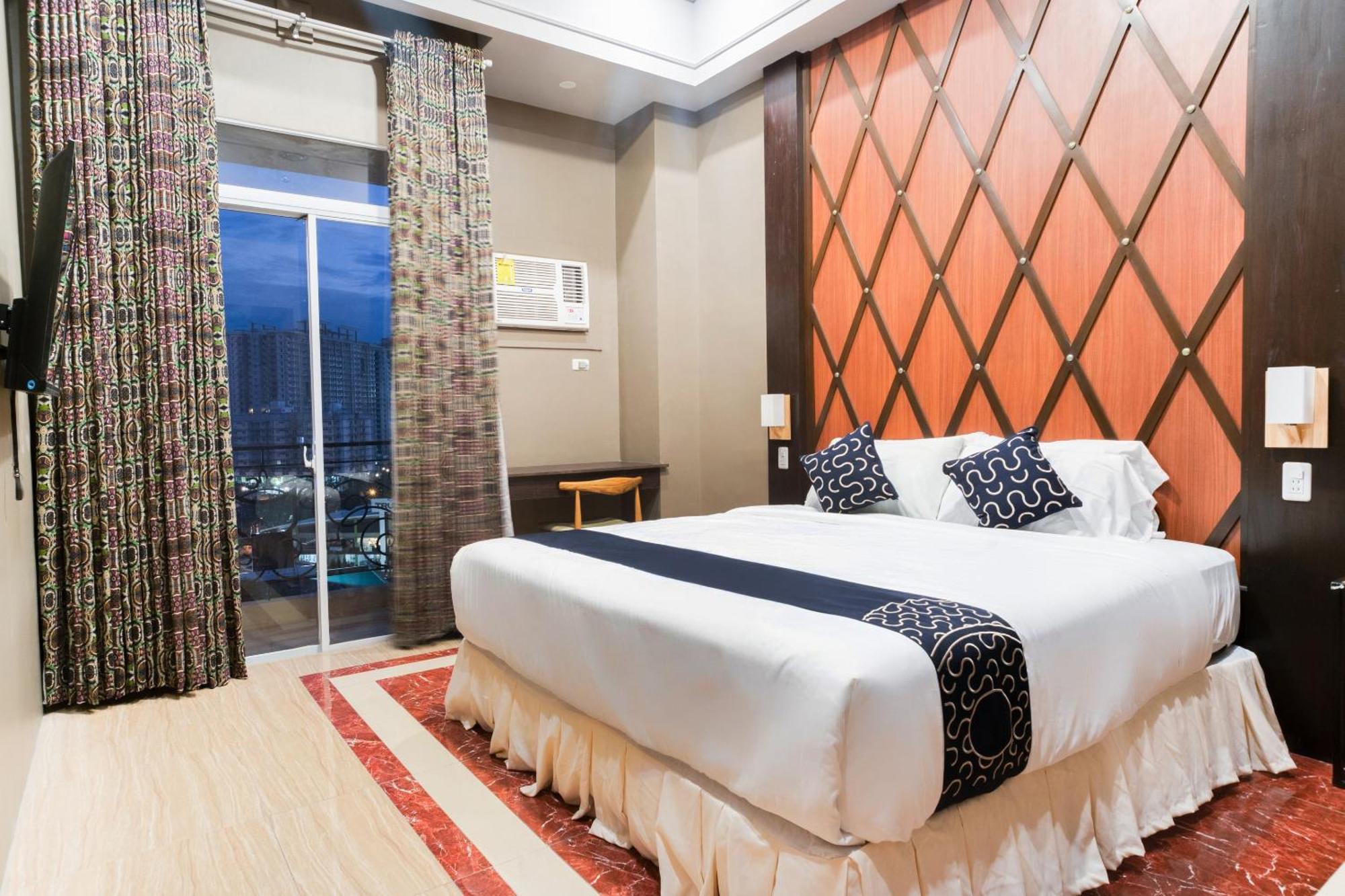 Capital O 460 World Palace Hotel Davao Экстерьер фото