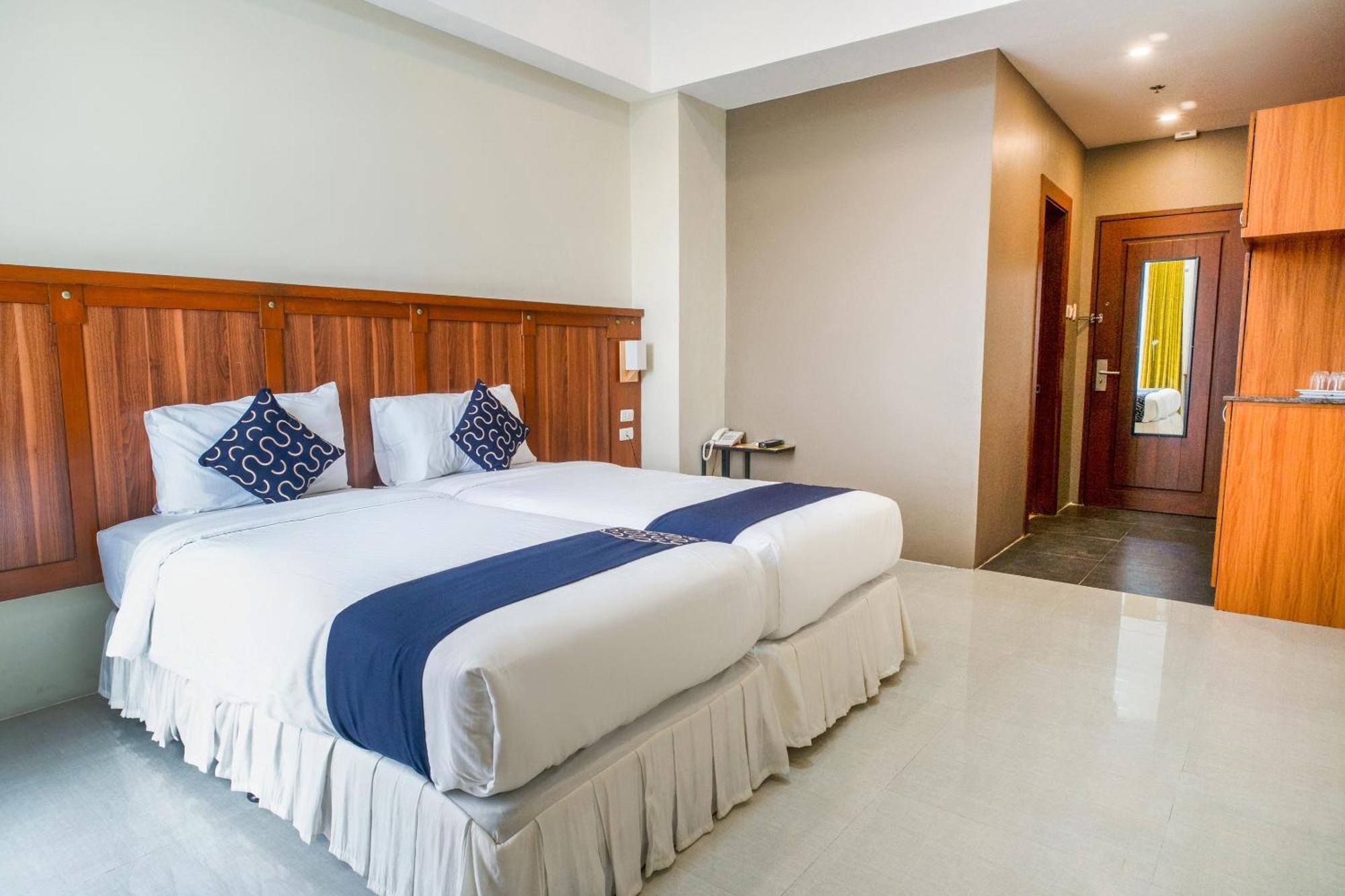 Capital O 460 World Palace Hotel Davao Экстерьер фото