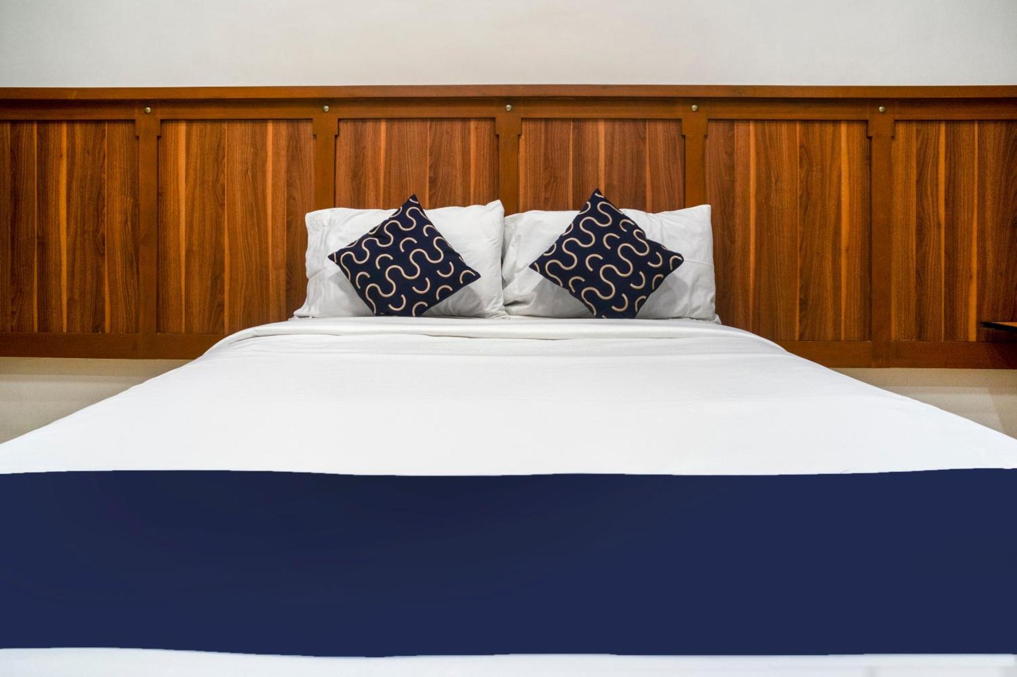 Capital O 460 World Palace Hotel Davao Экстерьер фото